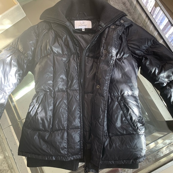 Gianfranco Ferre Puffer! Authentic! - Picture 3 of 6